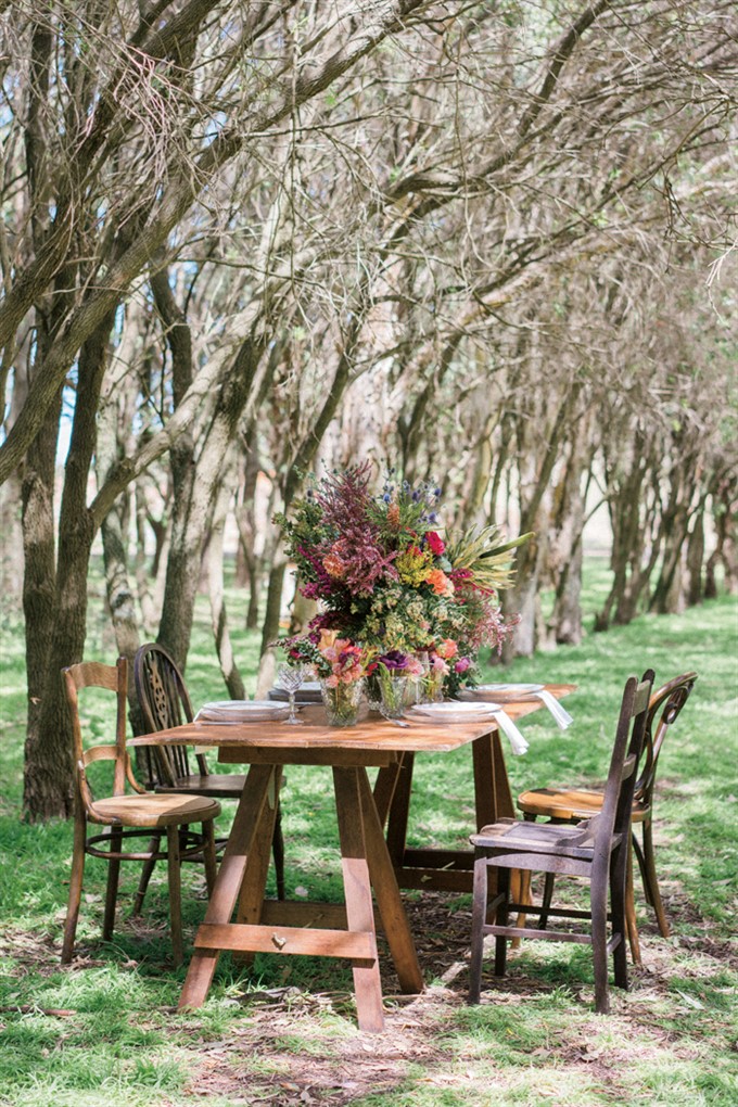 Дневник невесты |  Укладка с цветами весной |  Весенняя свадьба на открытом воздухе