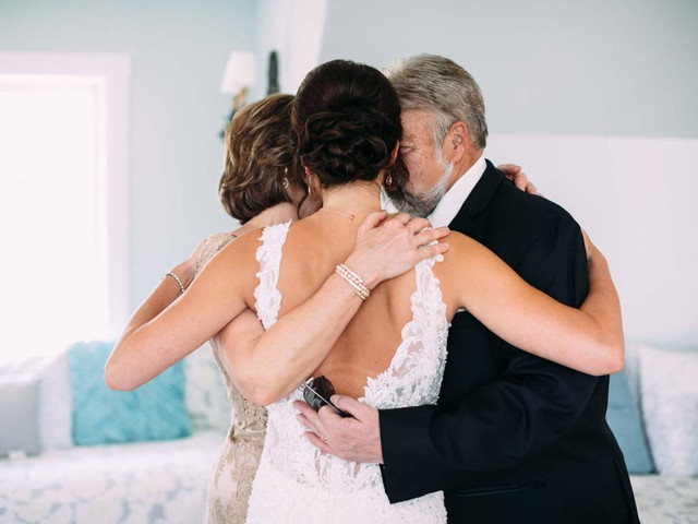 Обязаны ли родители оплачивать свадьбу своего ребенка?