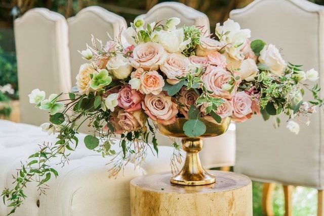 Флористы представили самые жаркие летние свадебные цветы