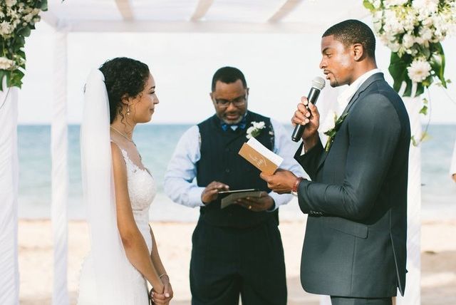 Поиск свадебного специалиста и работа с ним в условиях COVID: вот что нужно знать