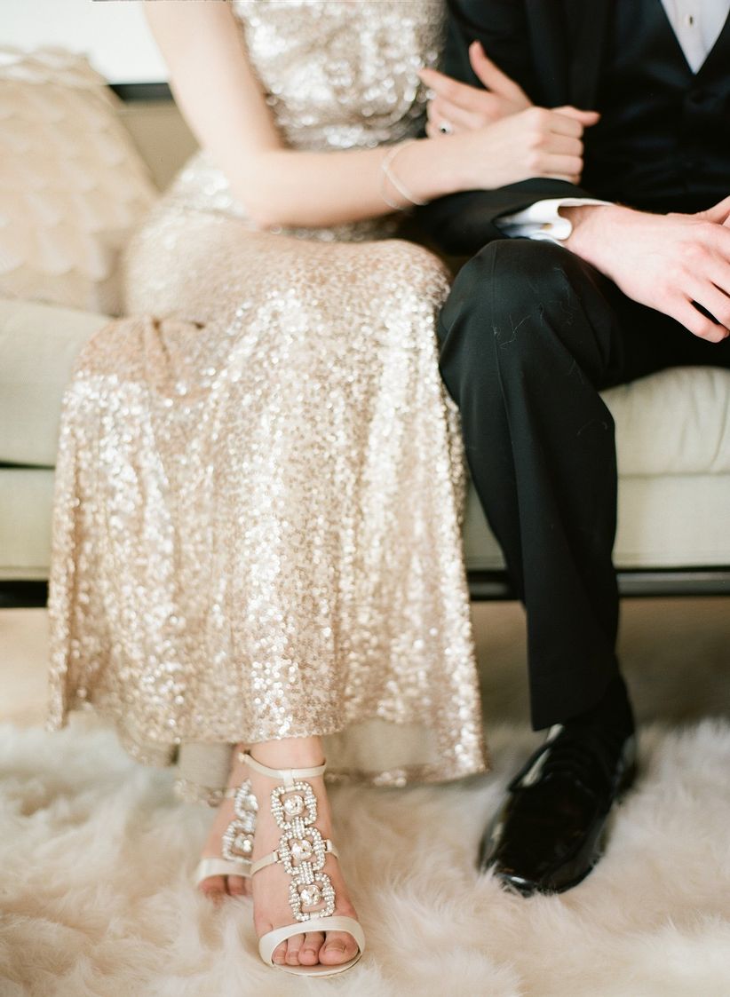 блестящие свадебные туфли