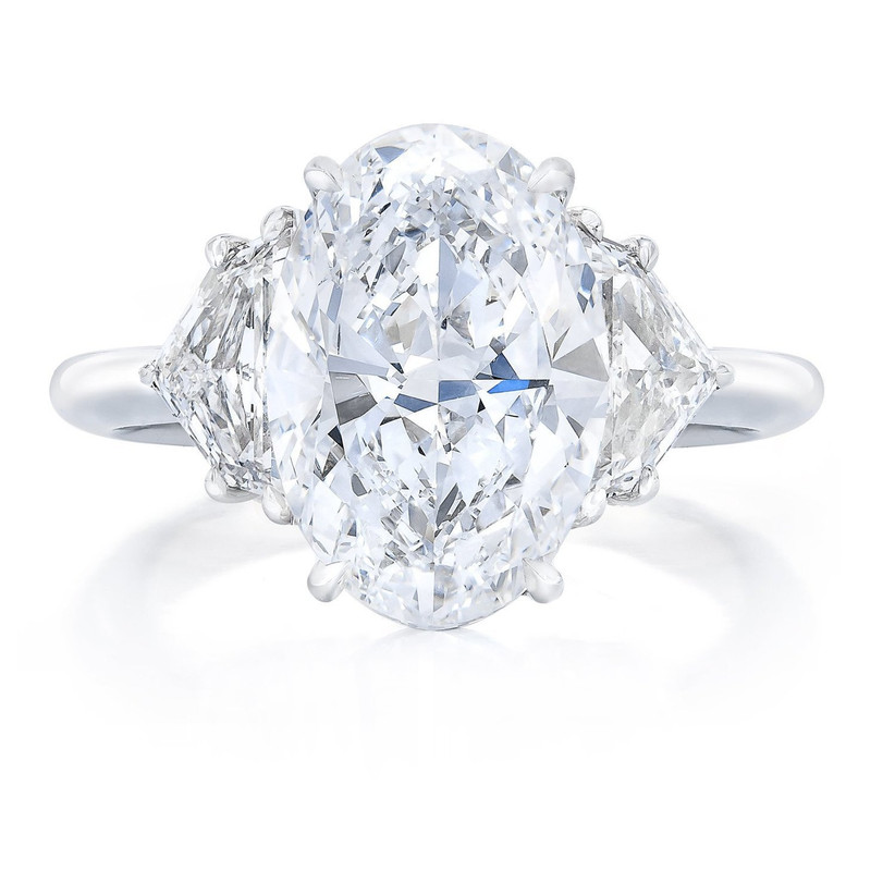 винтажное обручальное кольцо с тремя камнями, овальной огранкой и триллионом бриллиантов
