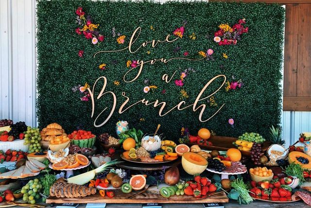 Бранч-свадьбы: все, что вам нужно знать, чтобы спланировать дневное торжество