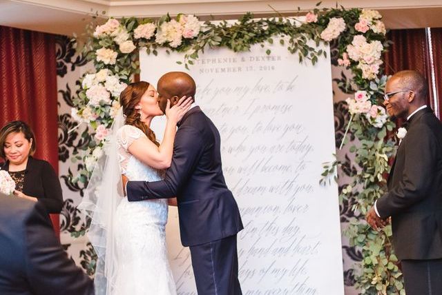 7 признаков того, что ваш партнер безумно любит вас