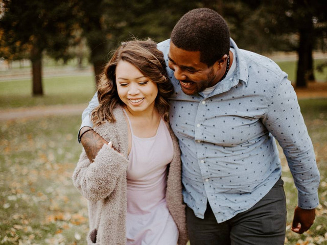 7 этапов взаимоотношений, которые должны произойти, прежде чем вы начнете помолвиться