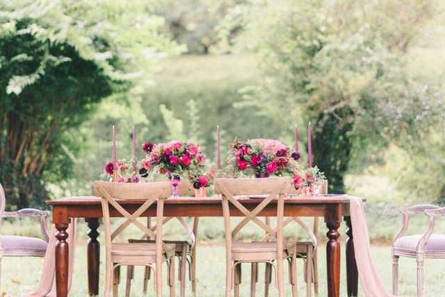 13 видов свадебных стульев для стильного торжества