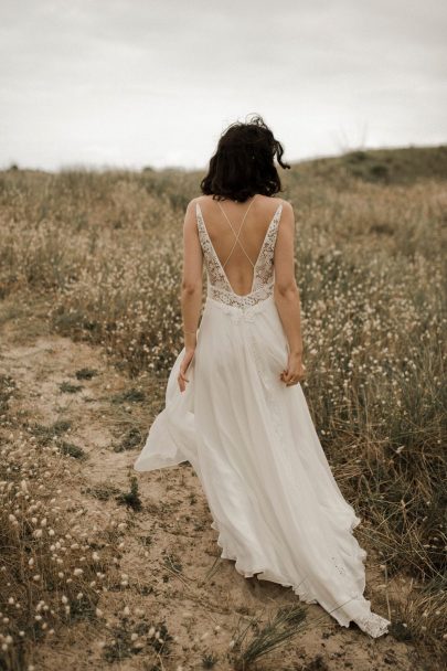 Amarildine - Свадебные платья - Коллекция 2021 - Фото: Сольвейг и Ронан - Свадебный блог: Босоногая невеста
