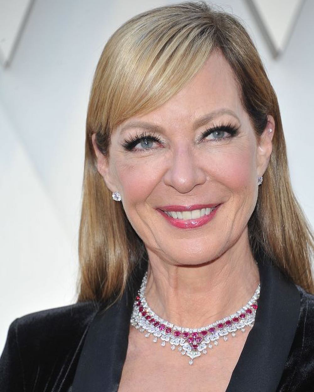 Ювелирные изделия знаменитостей — 11 лучших наборов «Оскар 2019»