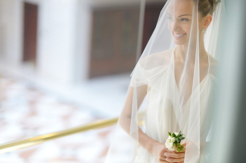 Два свадебных платья — плюсы и минусы — фото 2
