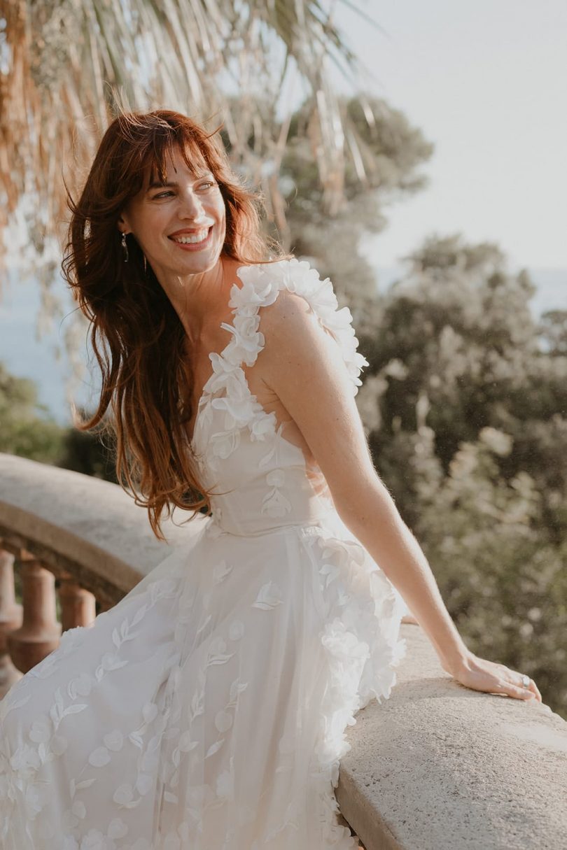 Alma Real - Свадебные платья - Коллекция 2022 - Фото: The Quirky - Свадебный блог: Босоногая невеста