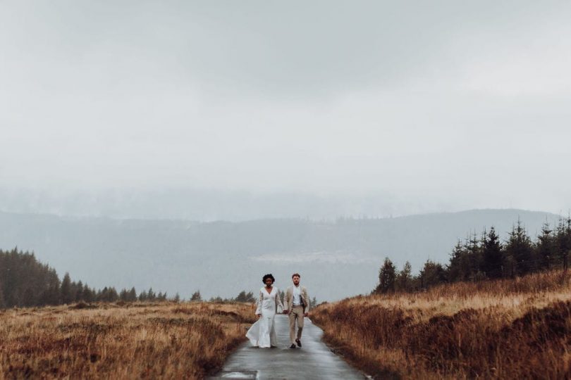Маленькая свадьба в Шотландии - Фото: Blossom and Co - Свадебный блог: Босоногая невеста