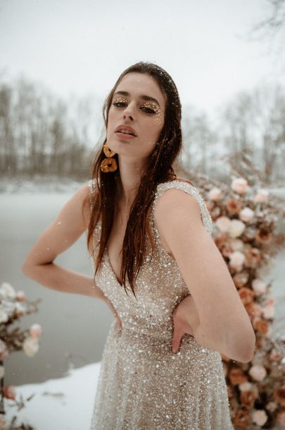 Побег под снегом зимой - Фото: Мари Дюбрюлль - Свадебный блог: Босая невеста