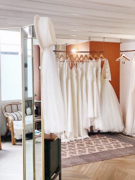 Купите подержанное свадебное платье в комиссионном магазине La Sève - Свадебный блог: босоногая невеста