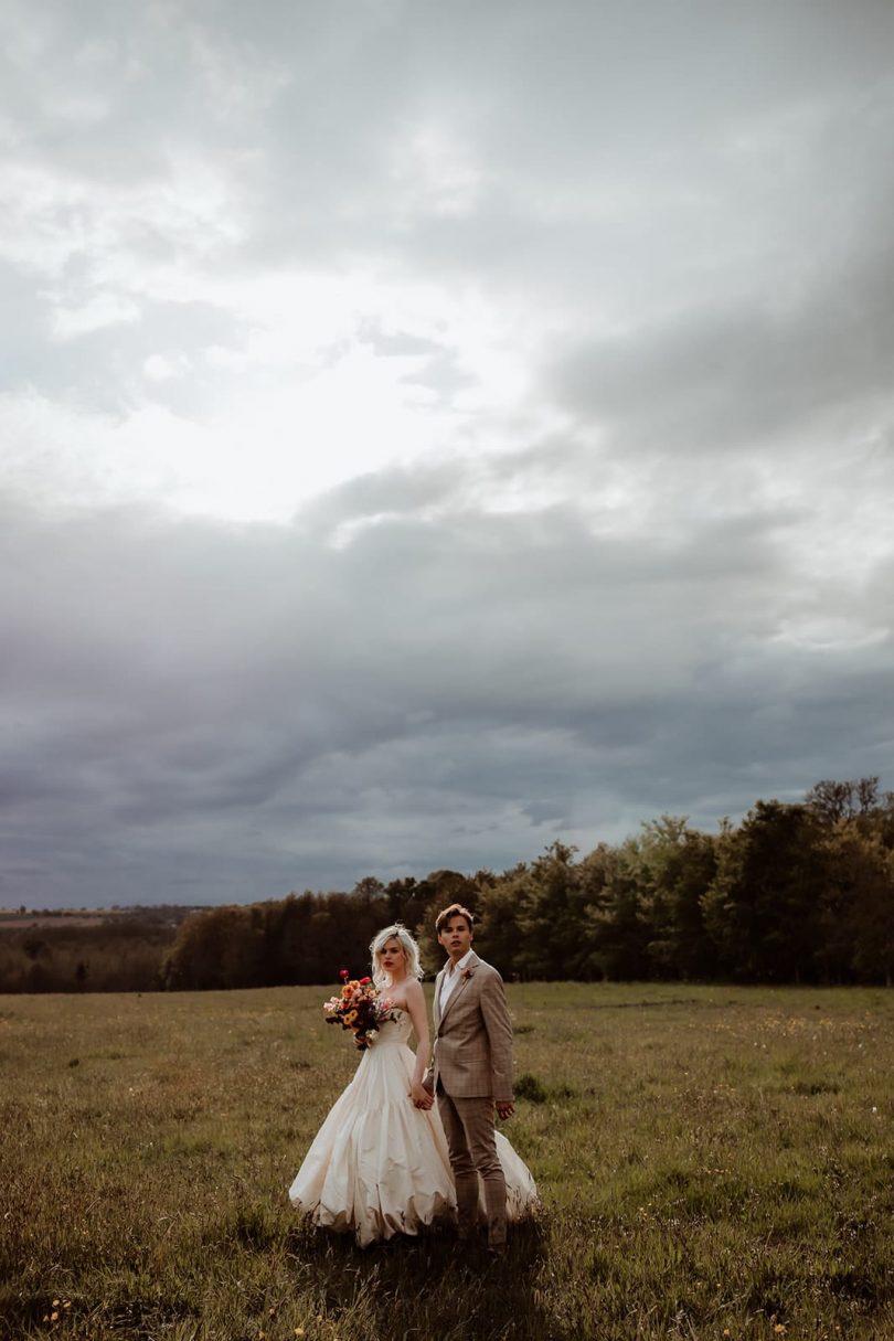 Элегантная свадьба в Шато-де-Виллер-Бокаж в Нормандии - Фото: Moonrise Photography - Свадебный блог: Босоногая невеста