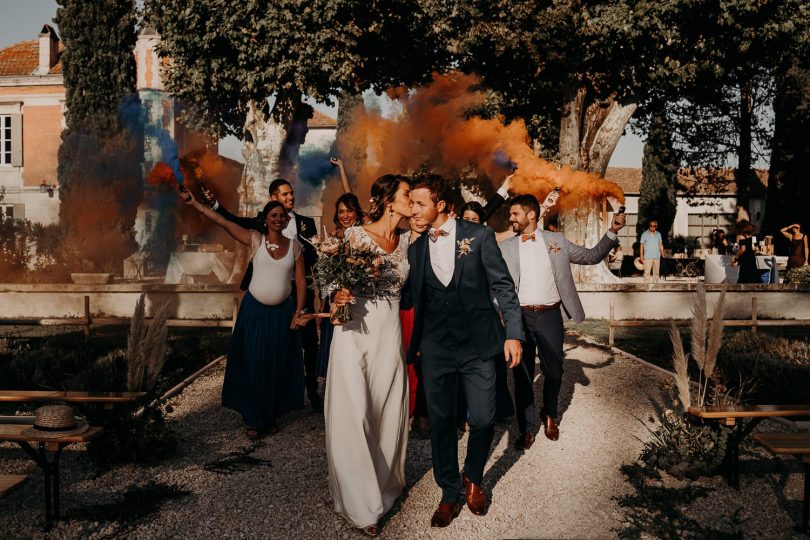Свадьба в Mas d'Arvieux в Провансе - Фото: Лорен и Волк - Свадебный блог: Босоногая невеста